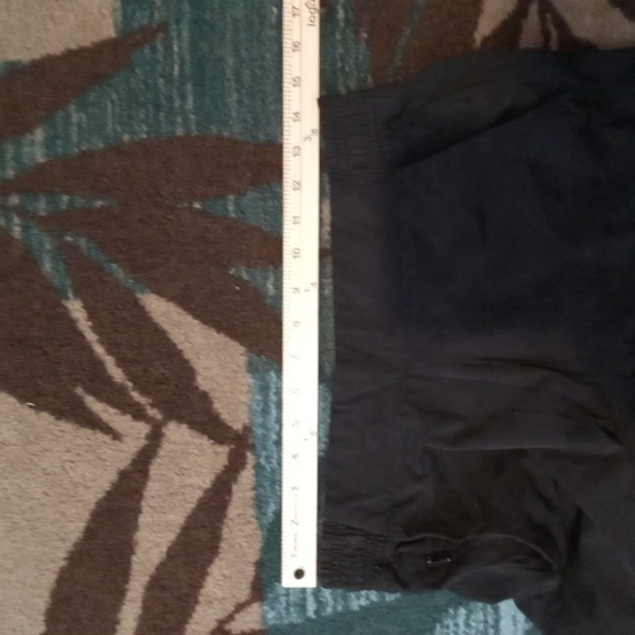Athleta Brooklyn Textured Jogger in Black High Rise Gorpcore Outdoor Womens 8 - Picture 10 of 11